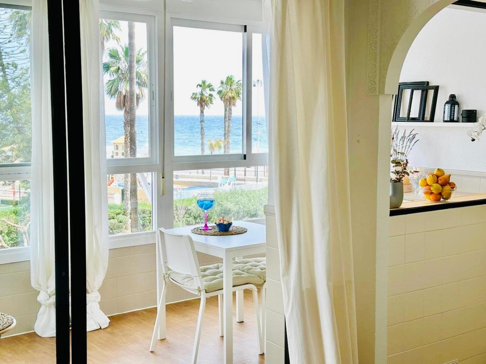 Estudio Pepa Luna Algarrobo Beach Málaga Exterior foto