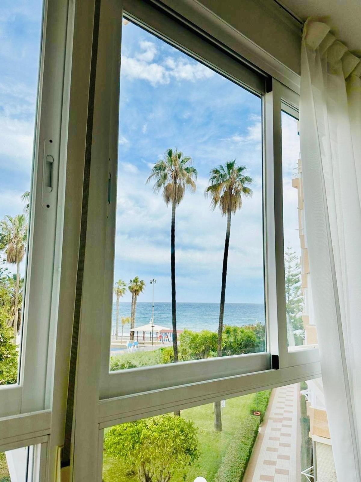 Estudio Pepa Luna Algarrobo Beach Málaga Exterior foto